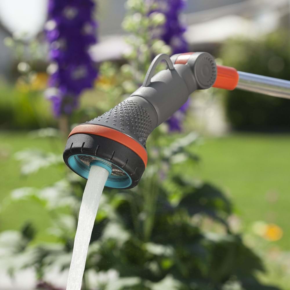 Vòi tưới cây cần dài 2 chức năng Gardena
