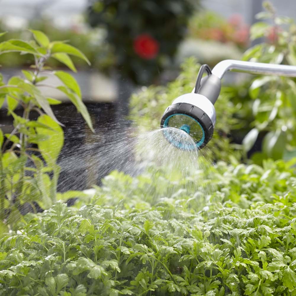 Vòi tưới cây cần dài 3 chức năng Gardena 18336-20 Vòi tưới cây cần dài 3 chức năng Gardena