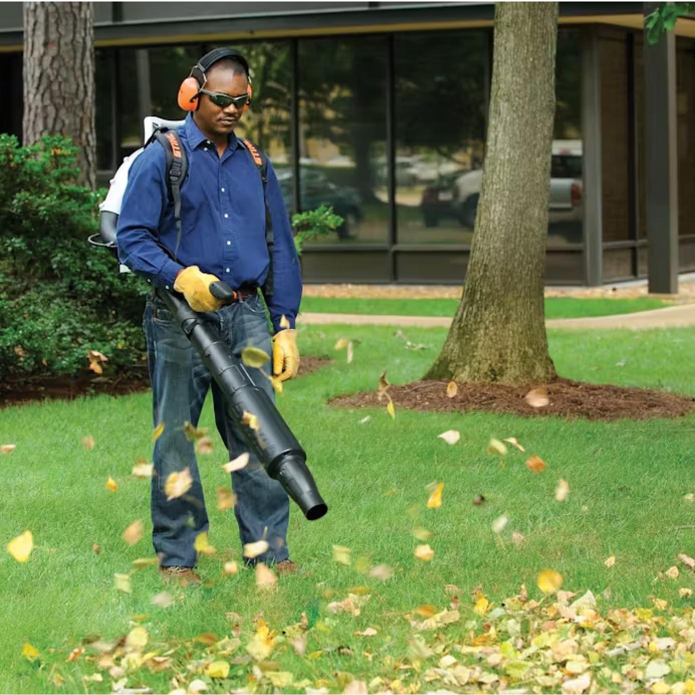 stihl-br500-thoi-la-san-vuon